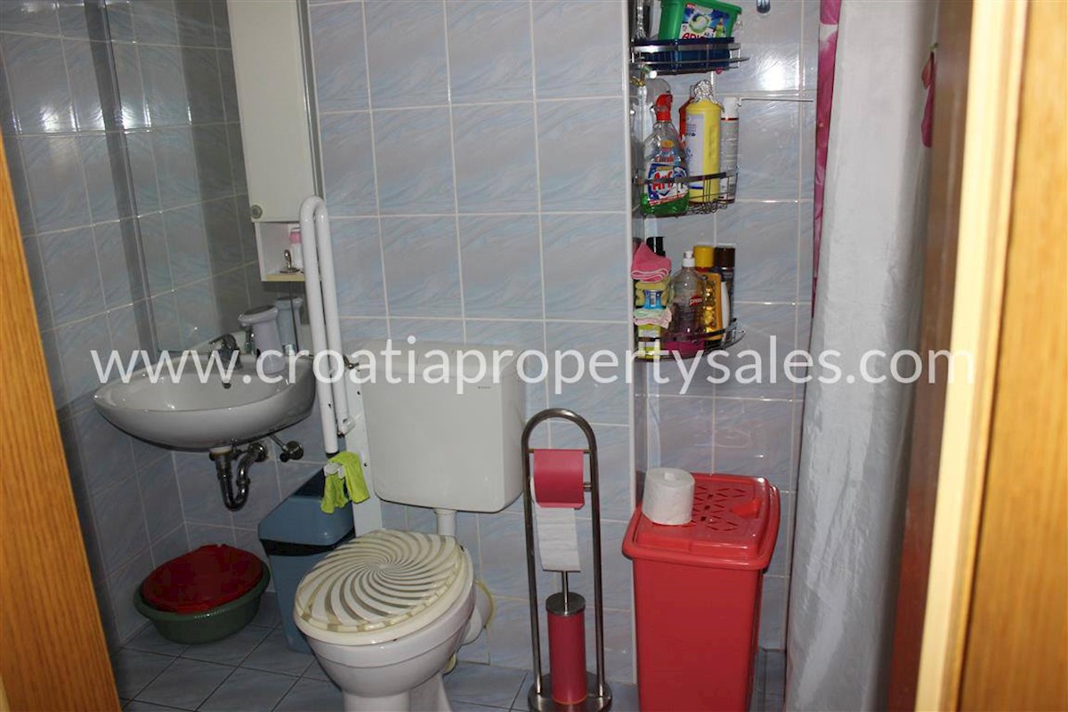 Flat For sale - SPLITSKO-DALMATINSKA OMIŠ