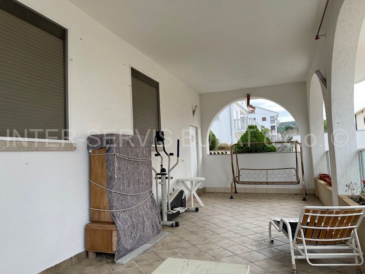 Appartement À vendre - ŠIBENSKO-KNINSKA PIROVAC