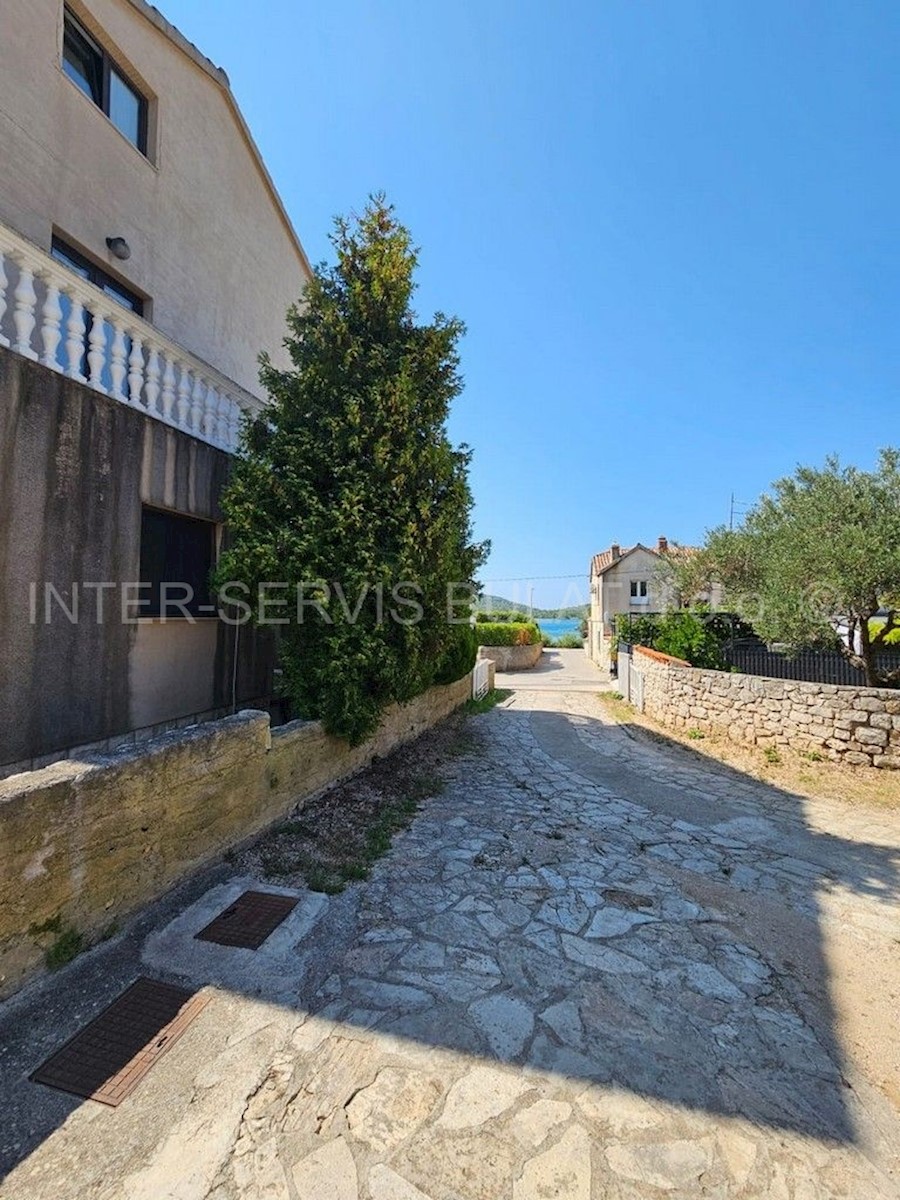 Appartement À vendre - ŠIBENSKO-KNINSKA PIROVAC