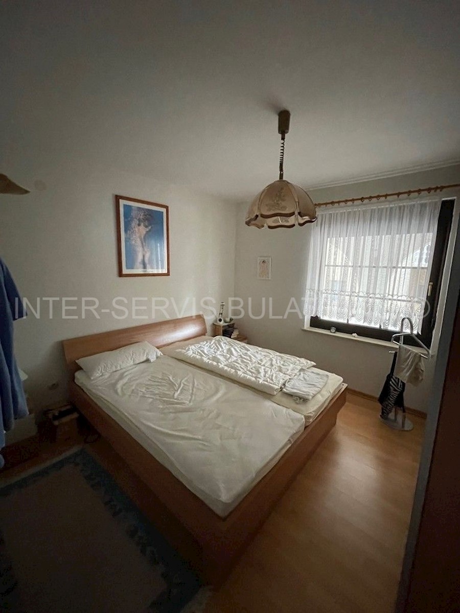 Appartement À vendre - ŠIBENSKO-KNINSKA PIROVAC