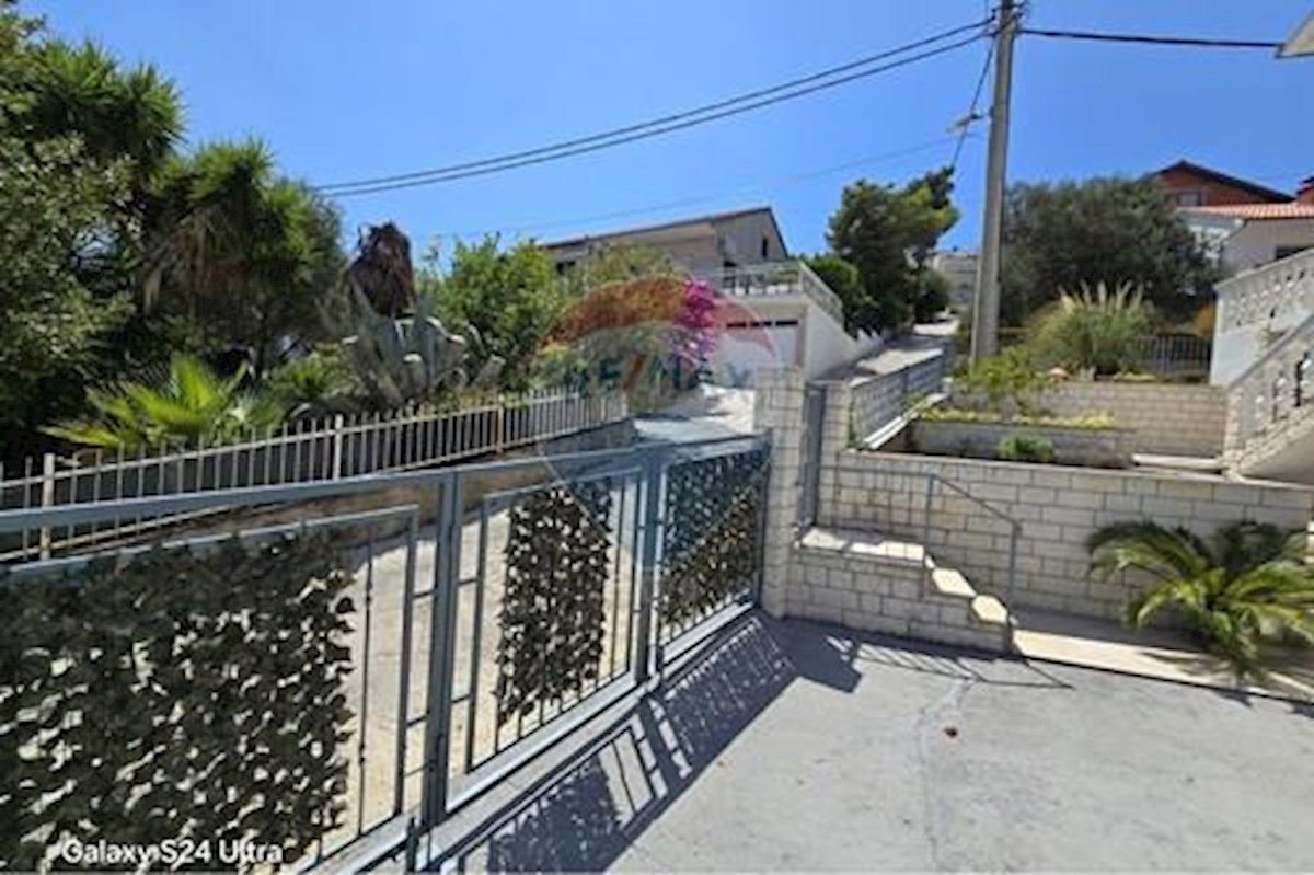 House For sale - SPLITSKO-DALMATINSKA TROGIR