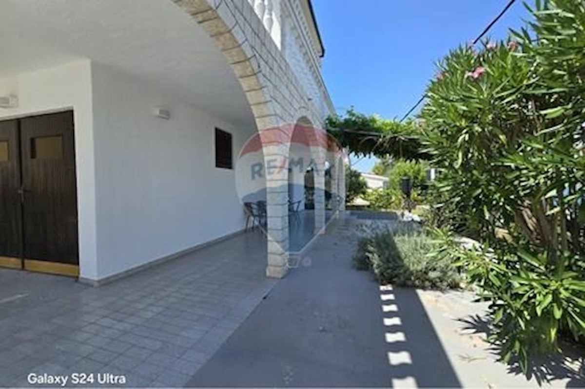 House For sale - SPLITSKO-DALMATINSKA TROGIR