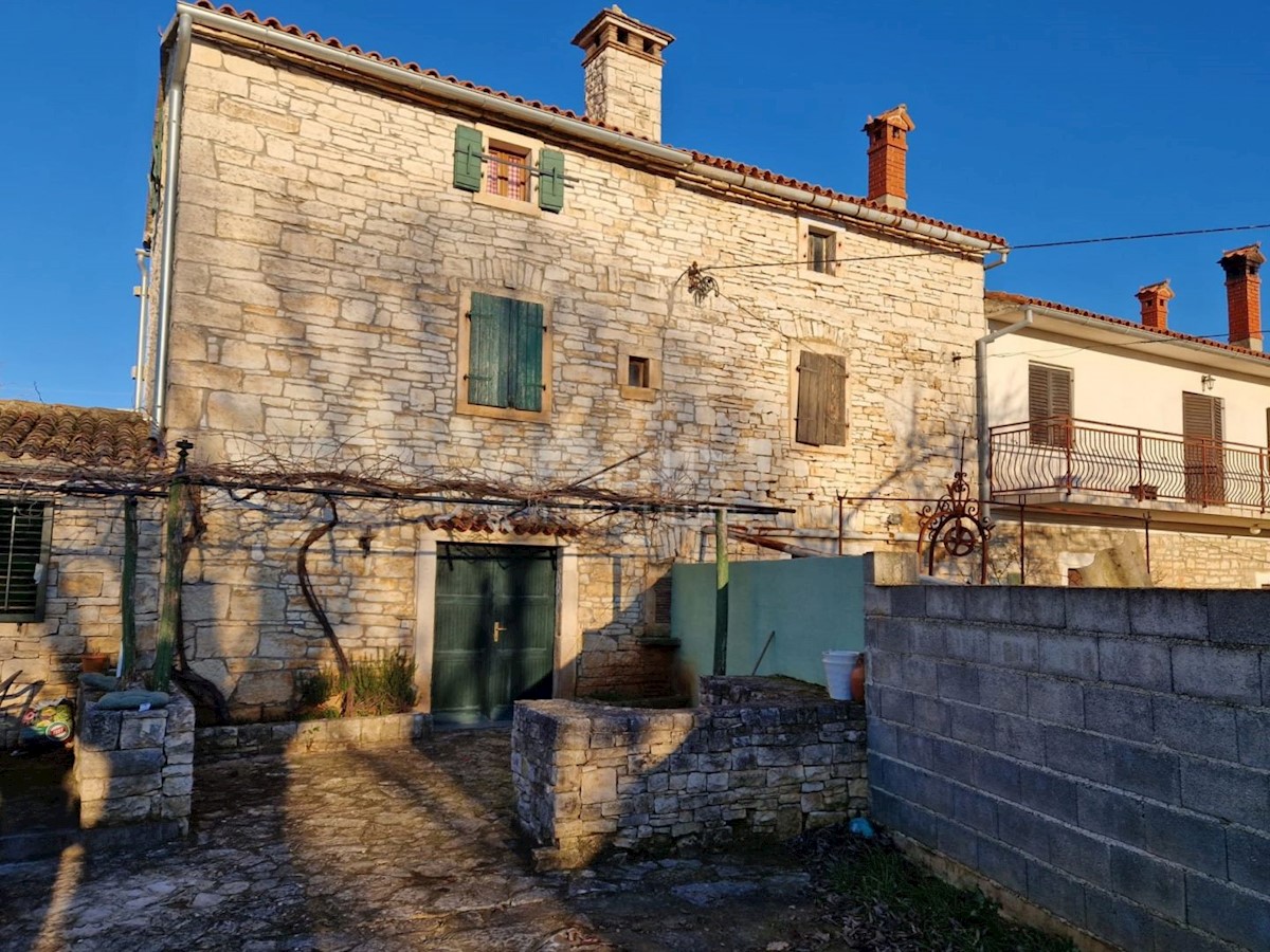 Haus Zu verkaufen - Istarska Svetvinčenat - foto 2/13