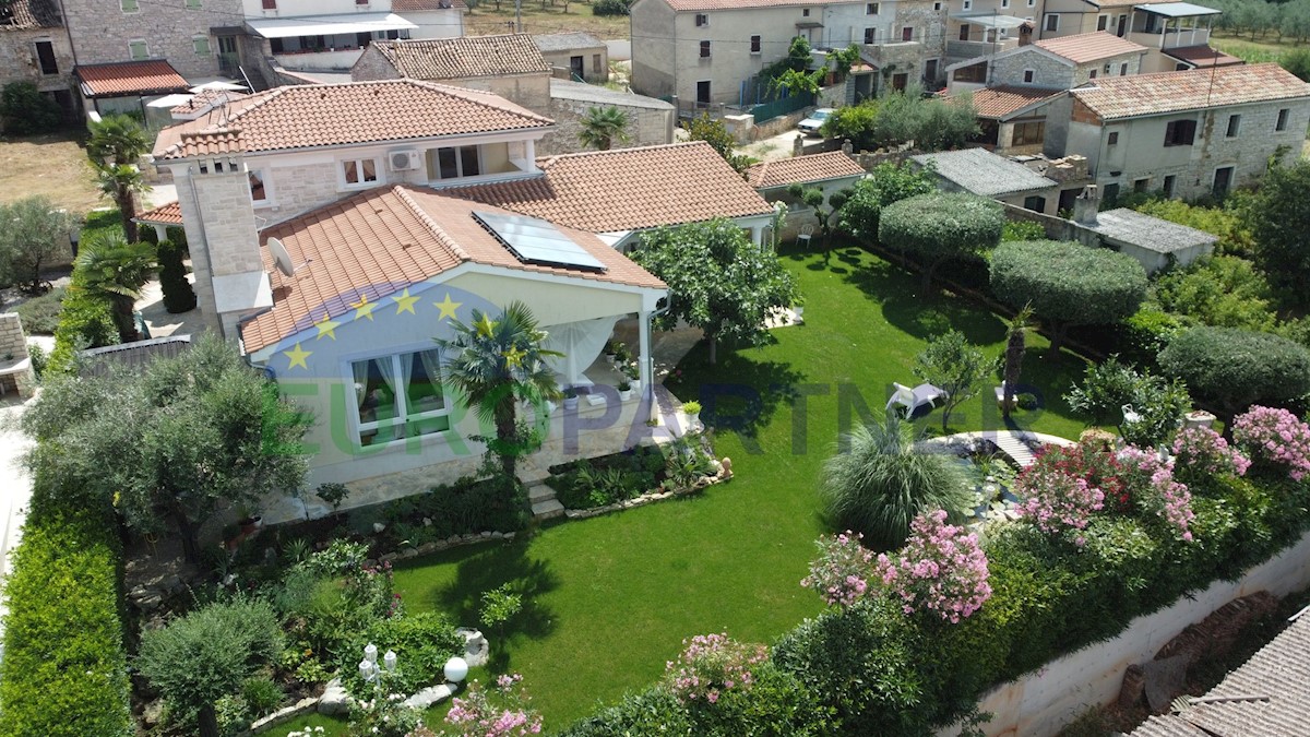 House For sale - Istarska Poreč - foto 2/57