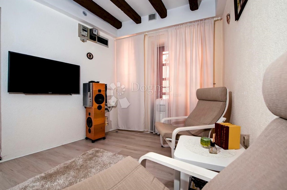 Apartma Na predaj - ISTARSKA ROVINJ