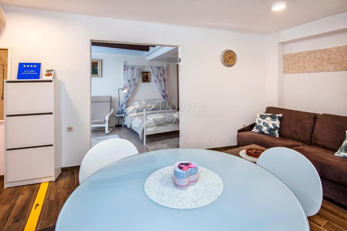 Apartma Na predaj - ISTARSKA ROVINJ