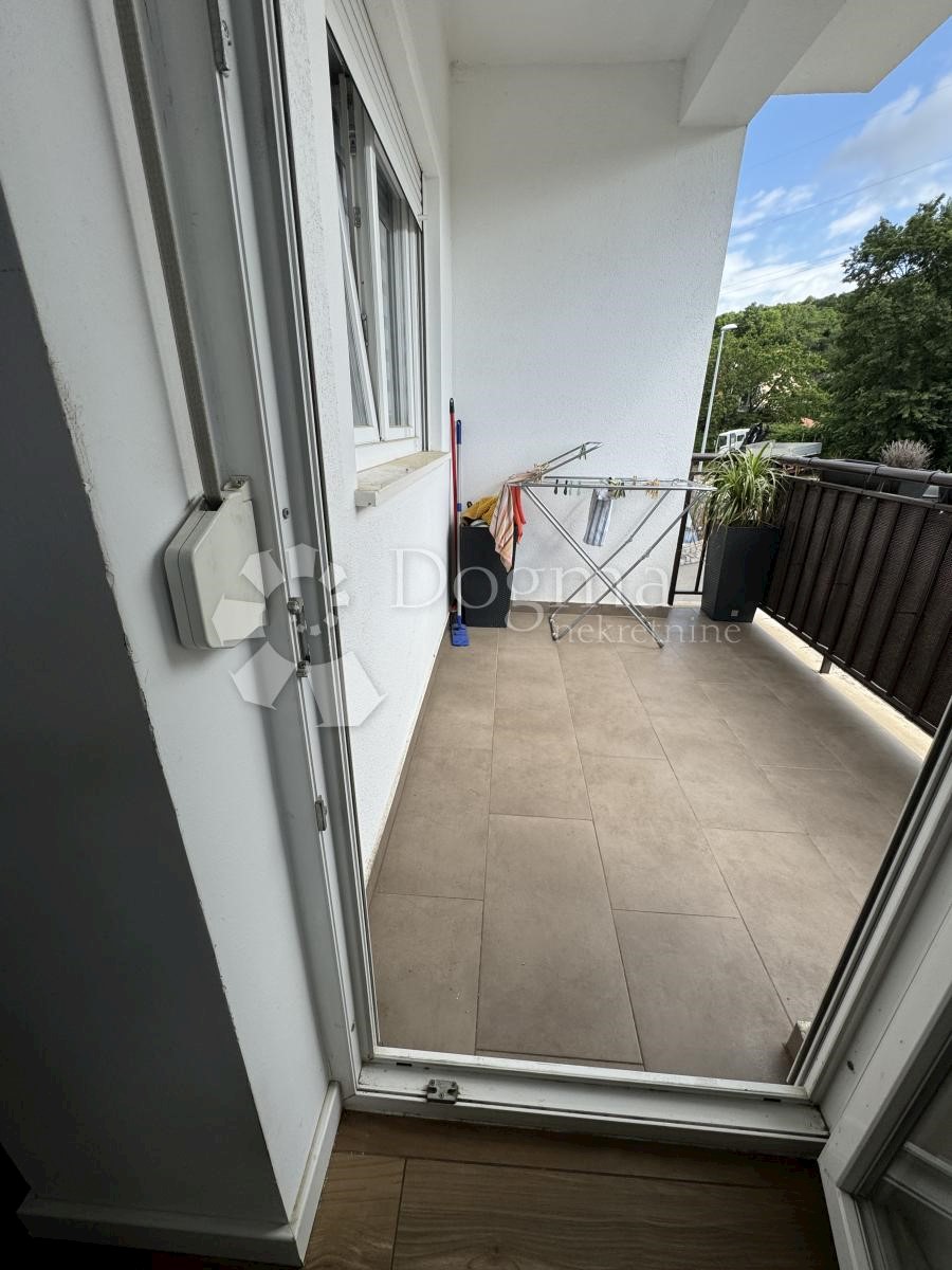 Apartment Zu verkaufen - PRIMORSKO-GORANSKA KASTAV