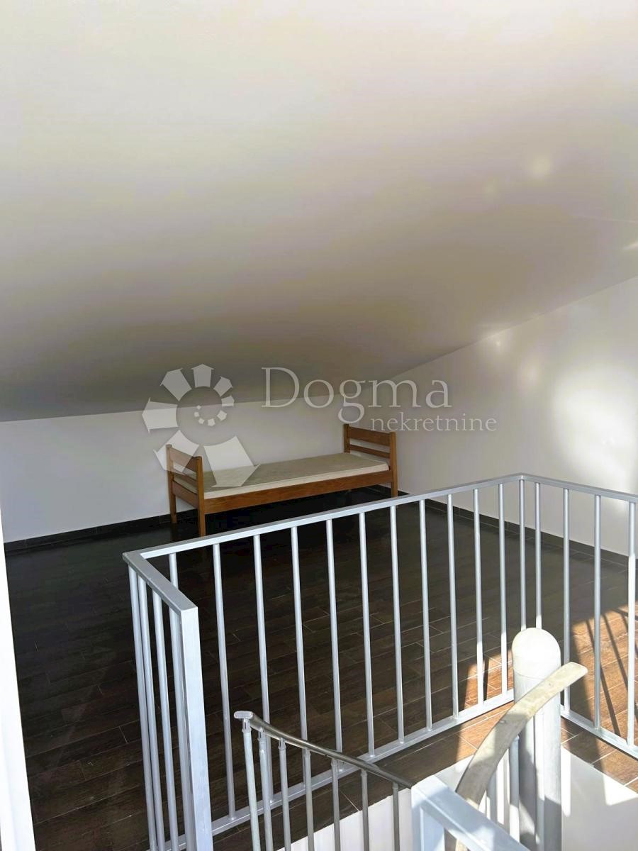 Flat For sale - PRIMORSKO-GORANSKA RAB