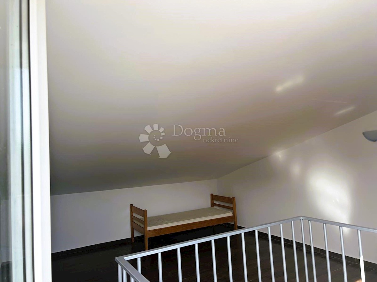 Flat For sale - PRIMORSKO-GORANSKA RAB