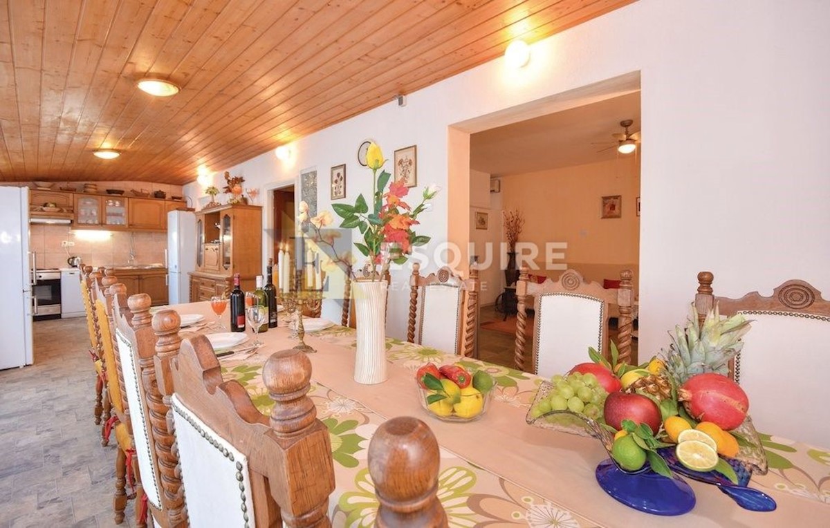 Maison À vendre - SPLITSKO-DALMATINSKA SPLIT