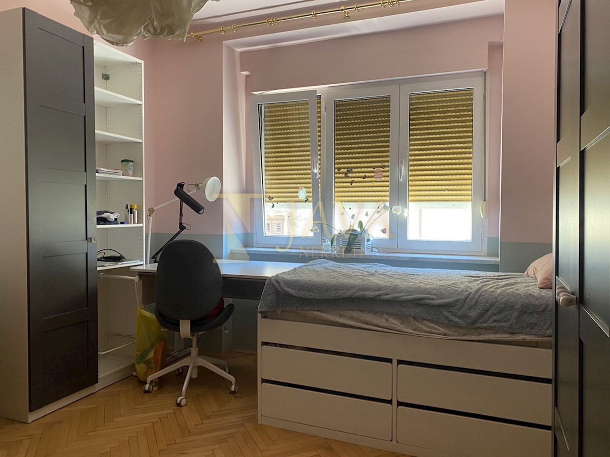 Appartement À louer - Primorsko-goranska Rijeka - foto 2/11