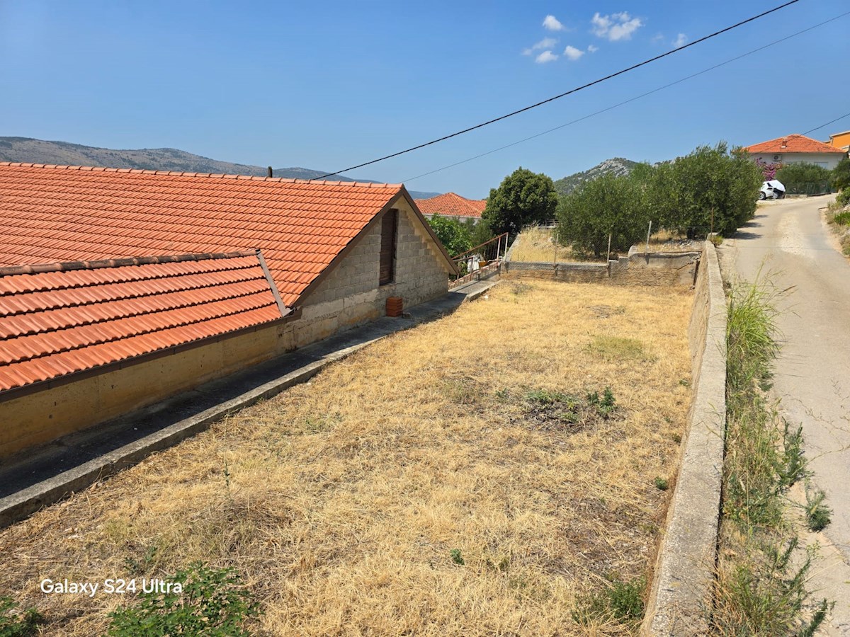 Haus Zu verkaufen - SPLITSKO-DALMATINSKA SEGET