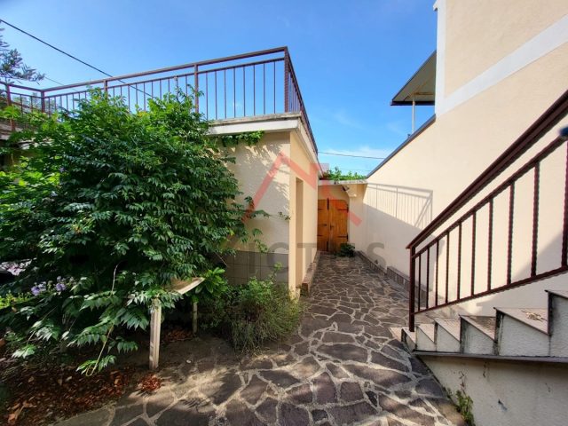 Haus Zu verkaufen - Primorsko-goranska Vinodolska Općina - foto 3/27