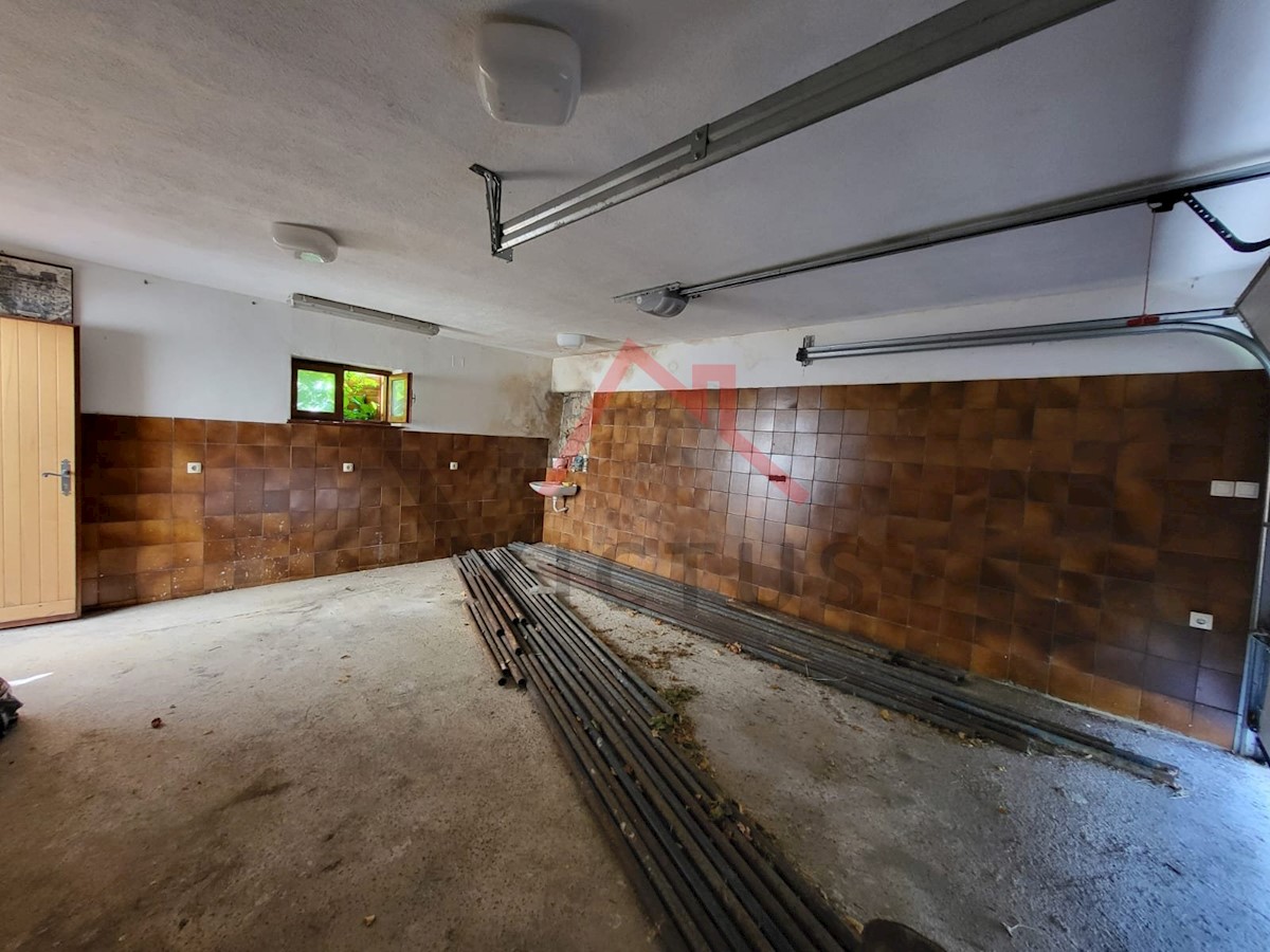 Haus Zu verkaufen - PRIMORSKO-GORANSKA VINODOLSKA OPĆINA