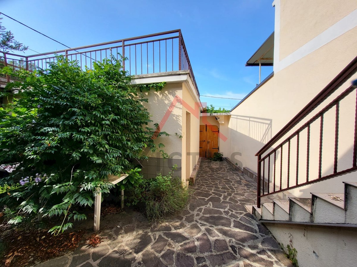 Haus Zu verkaufen - PRIMORSKO-GORANSKA VINODOLSKA OPĆINA