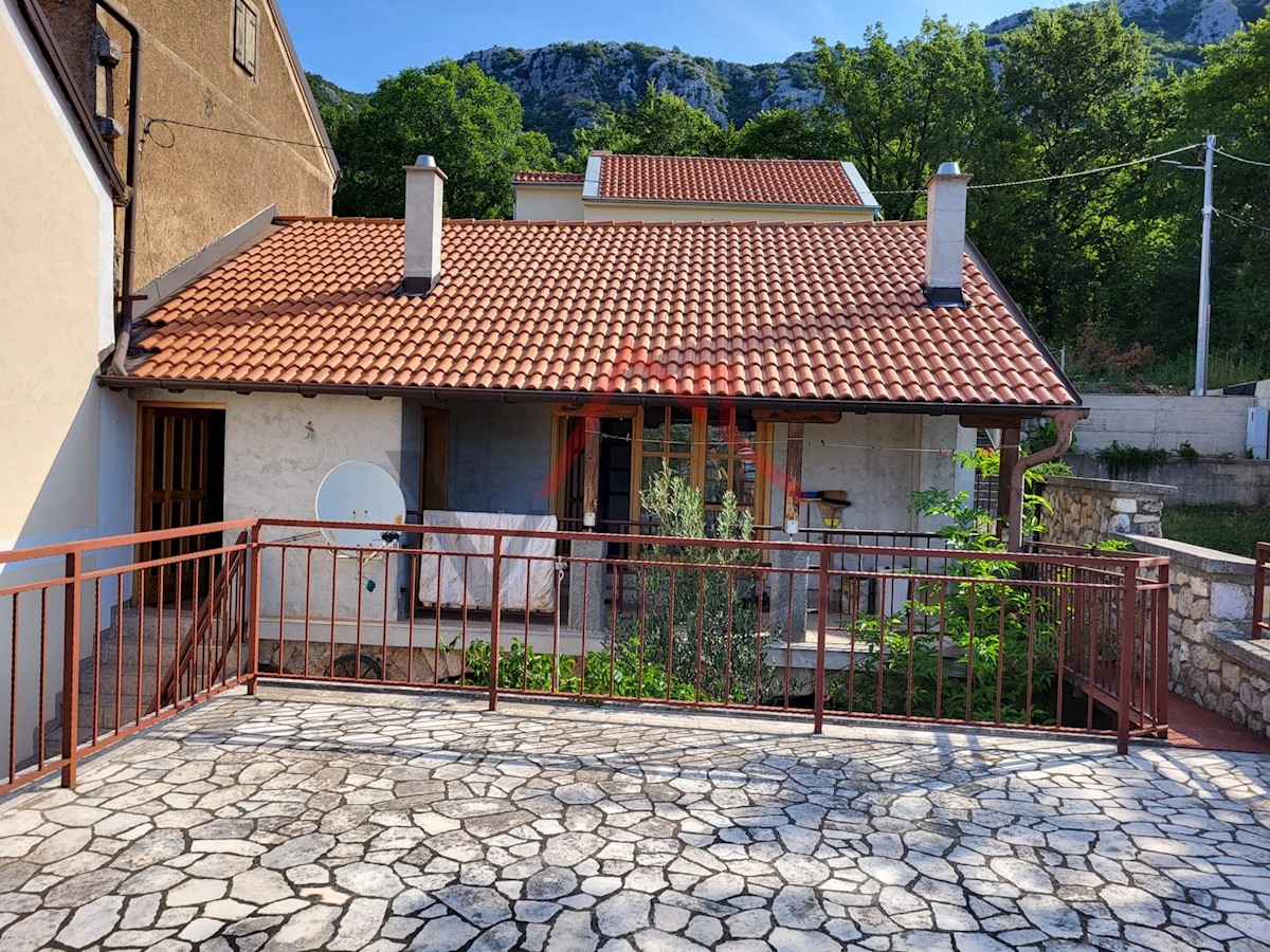 Haus Zu verkaufen - PRIMORSKO-GORANSKA VINODOLSKA OPĆINA