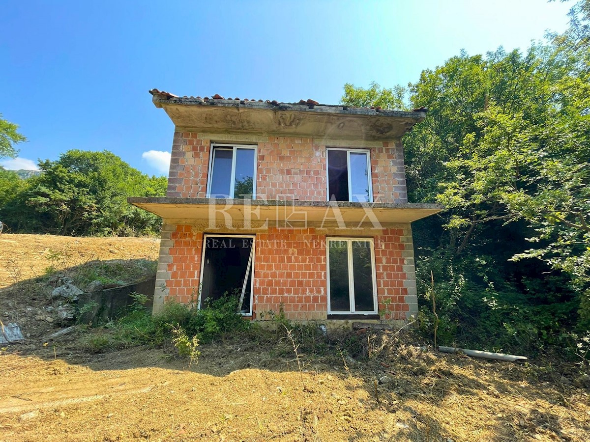 Kuća Na prodaju - Primorsko-goranska Vinodolska Općina - foto 2/9