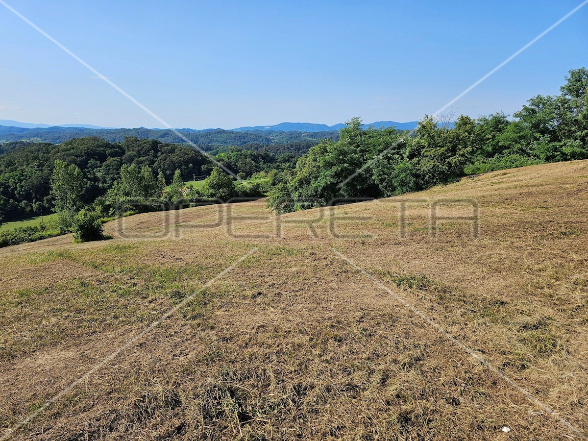 Zemljište Na prodaju - KRAPINSKO-ZAGORSKA PREGRADA