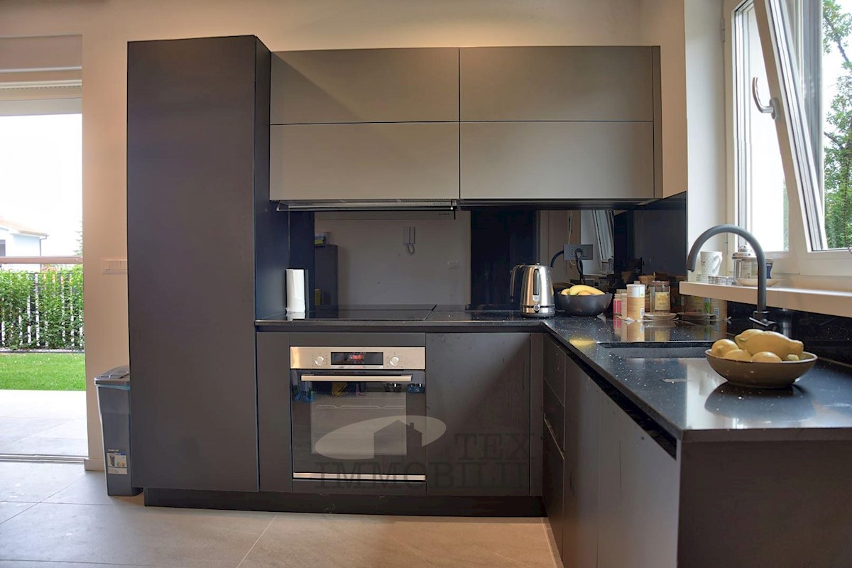 Appartement À vendre - ISTARSKA Poreč