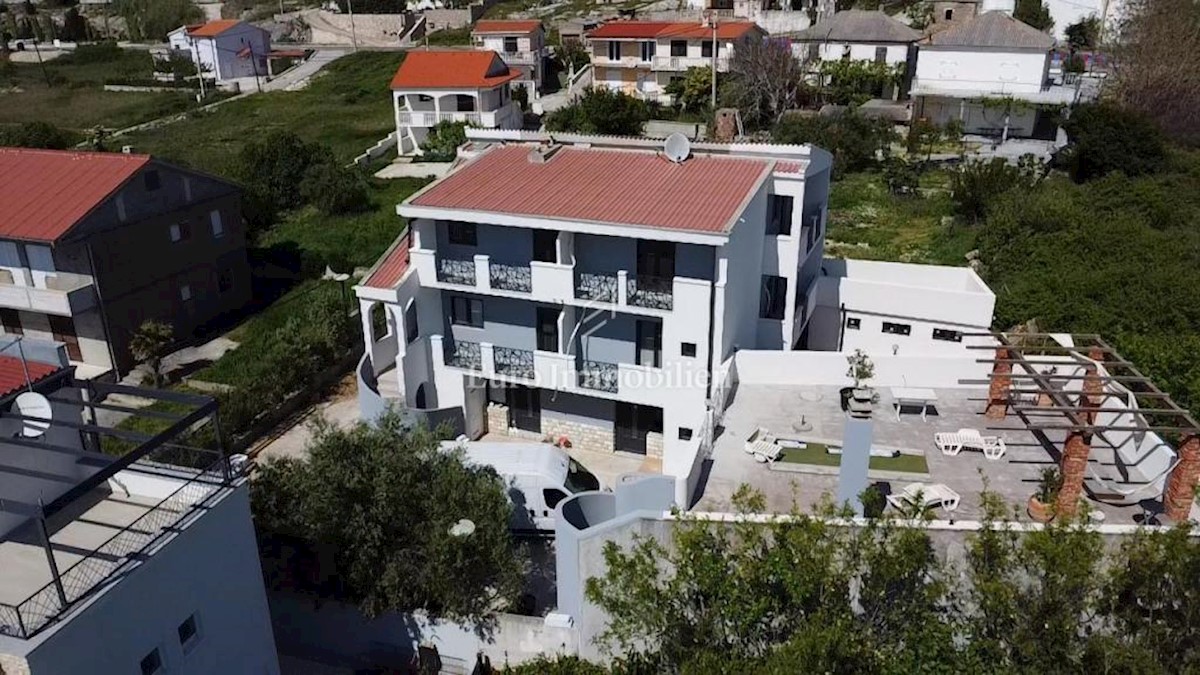 Haus Zu verkaufen - ZADARSKA RAŽANAC