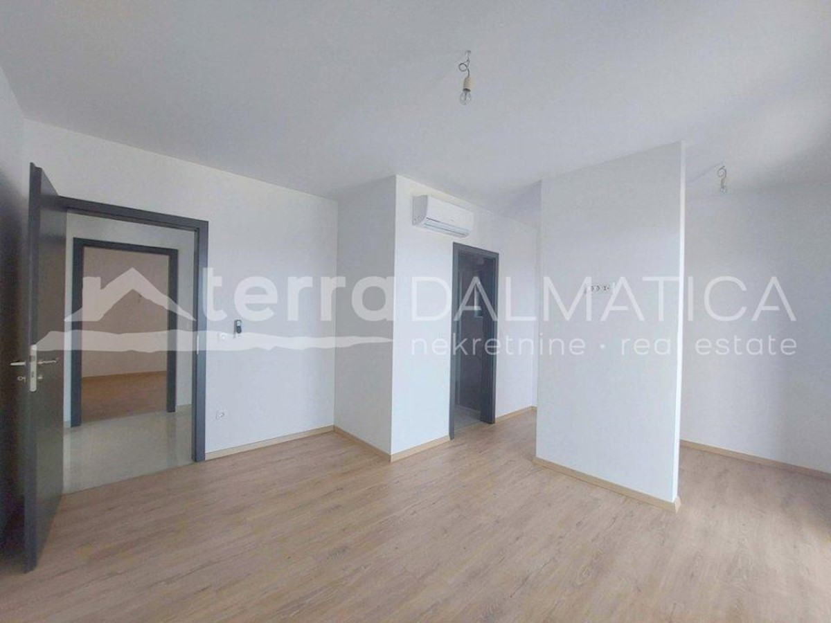 Apartmán Na predaj - ŠIBENSKO-KNINSKA ROGOZNICA