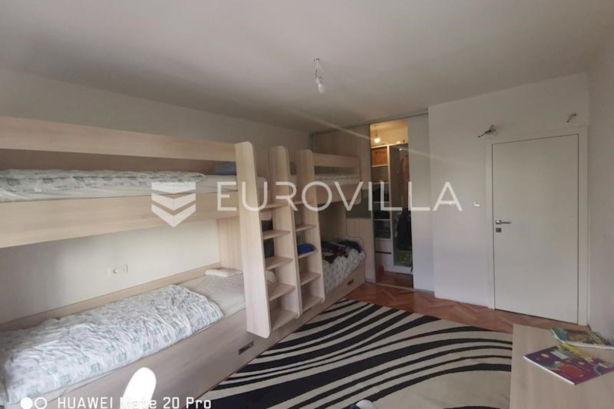 Apartmán Na predaj - SPLITSKO-DALMATINSKA SPLIT