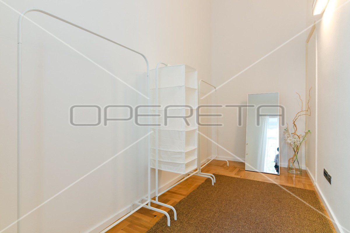 Appartement À louer - GRAD ZAGREB ZAGREB