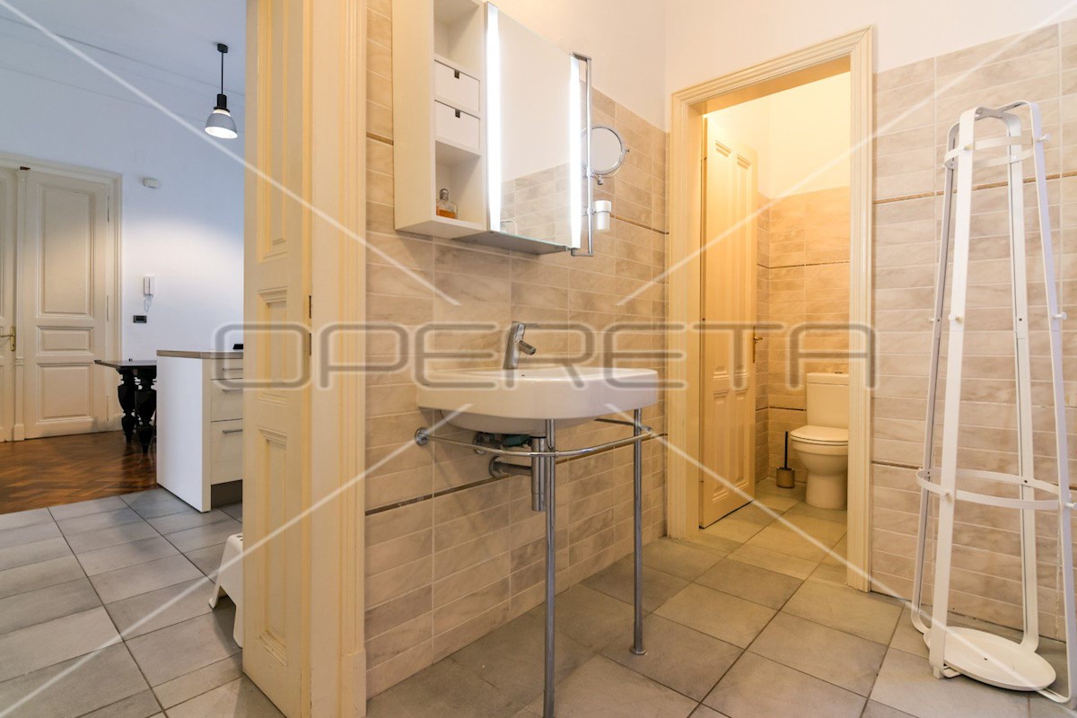 Appartement À louer - GRAD ZAGREB ZAGREB