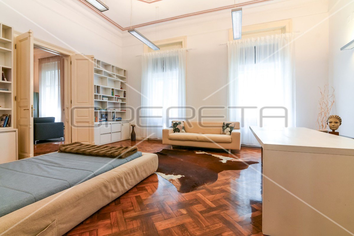 Appartement À louer - GRAD ZAGREB ZAGREB