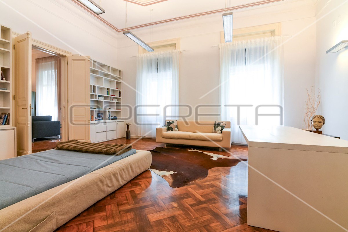 Appartement À louer - GRAD ZAGREB ZAGREB