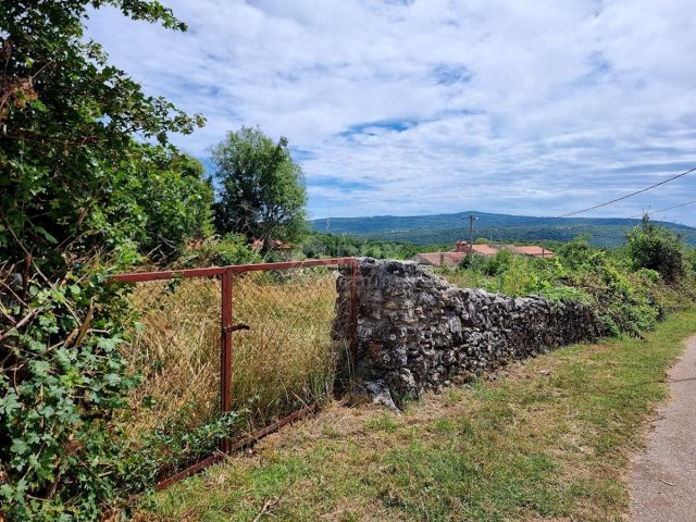 Land for sale 4763 m² – Labin