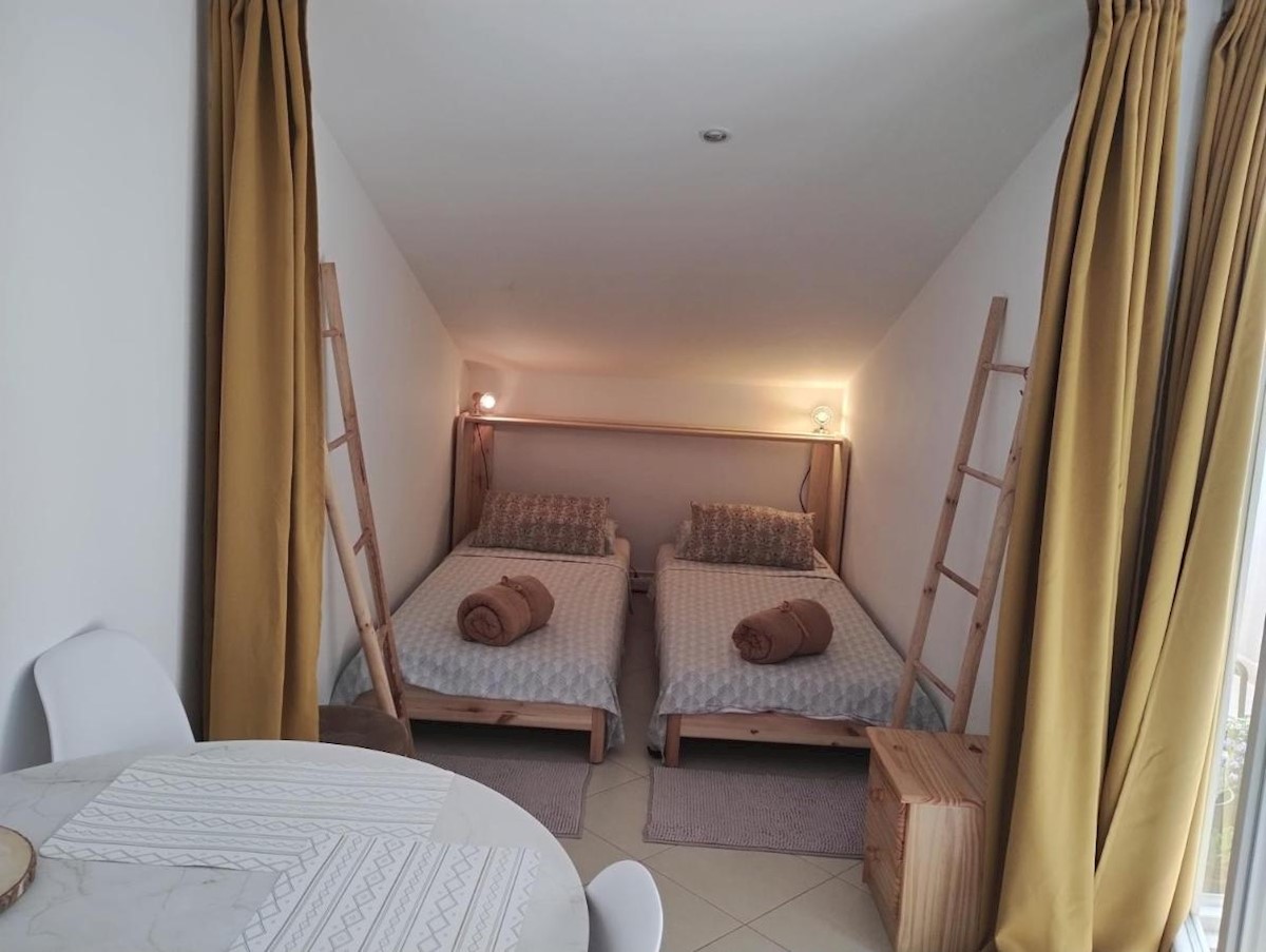 Apartma Na predaj - ISTARSKA ROVINJ