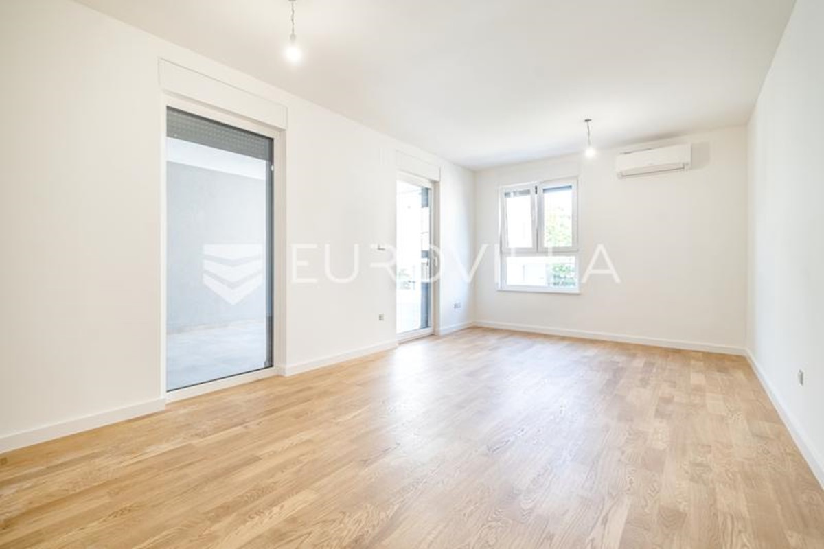 Apartmán Na predaj - GRAD ZAGREB ZAGREB