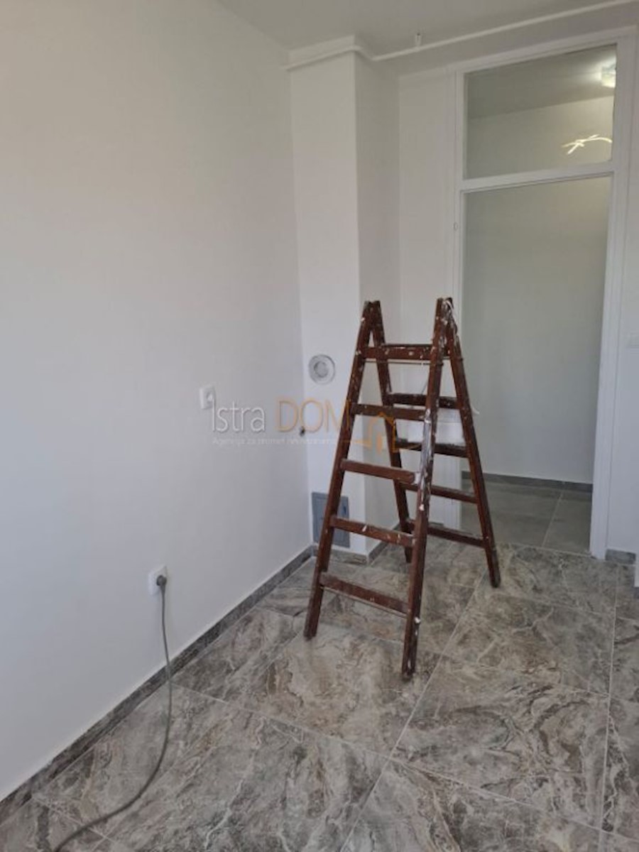 Flat For sale - ISTARSKA PULA