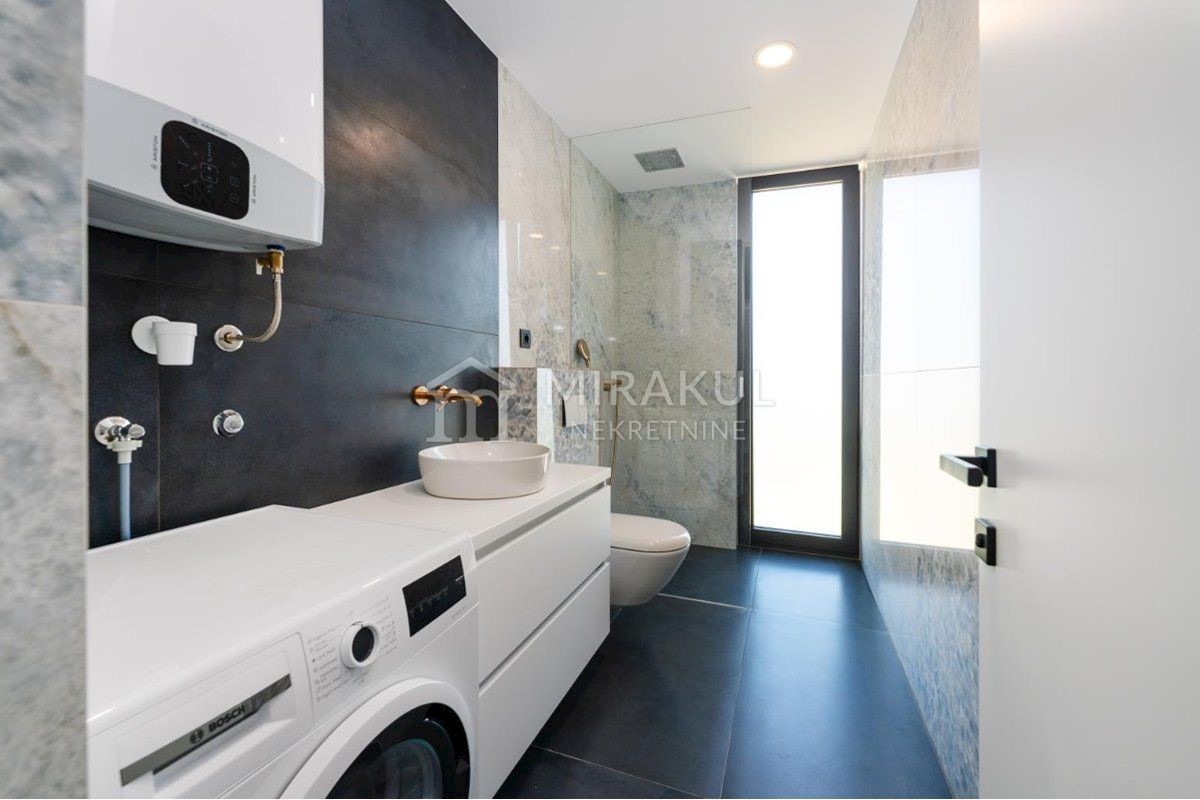 Apartment Zu verkaufen - ZADARSKA SUKOŠAN