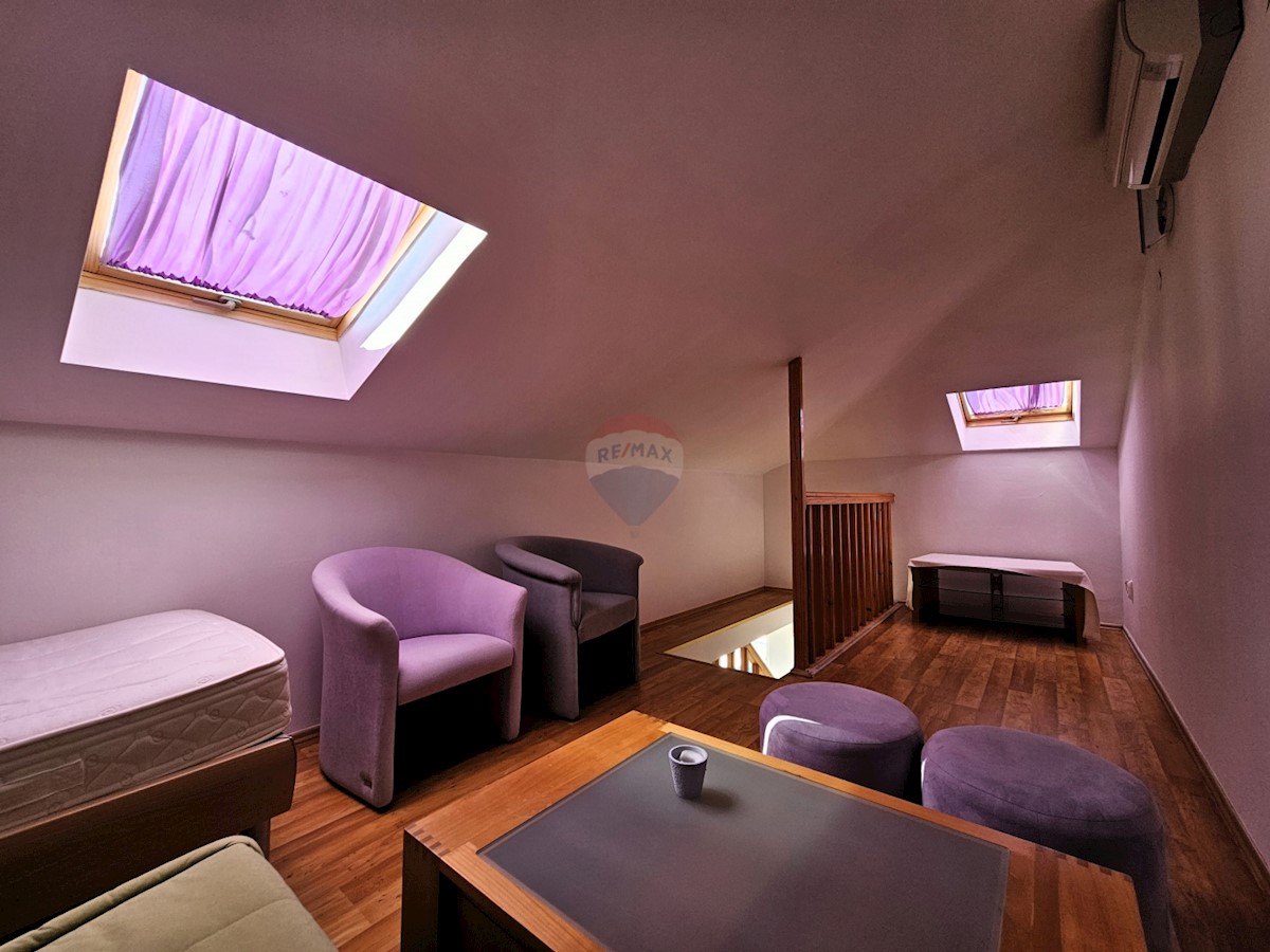 Flat For sale - ŠIBENSKO-KNINSKA ROGOZNICA