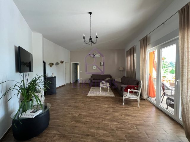 Casa In vendita - Istarska Svetvinčenat - foto 2/15