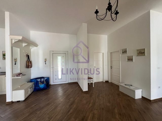 Casa In vendita - Istarska Svetvinčenat - foto 4/15