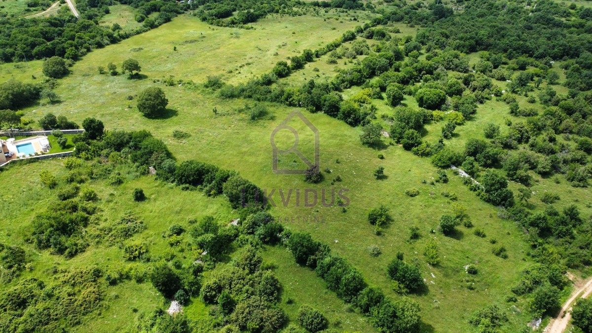 Land For sale - ISTARSKA BALE