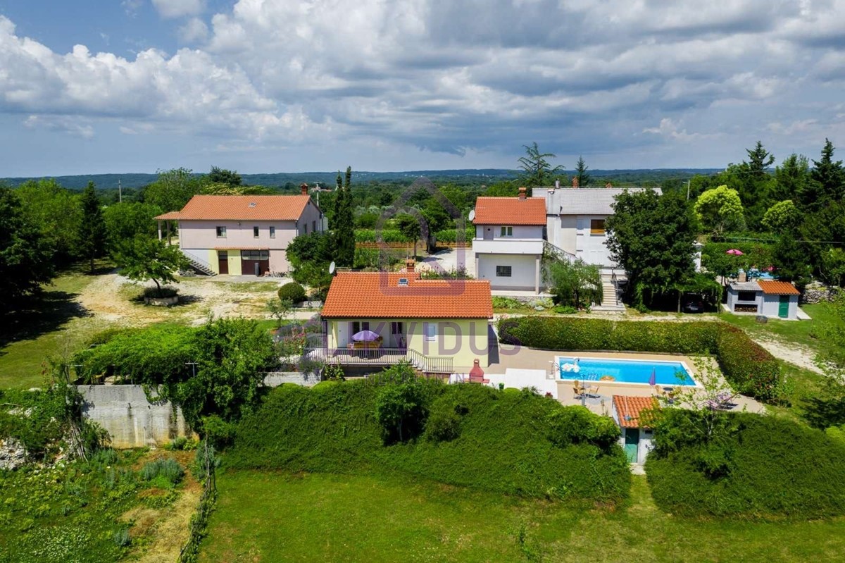 Casa In vendita - ISTARSKA ŽMINJ