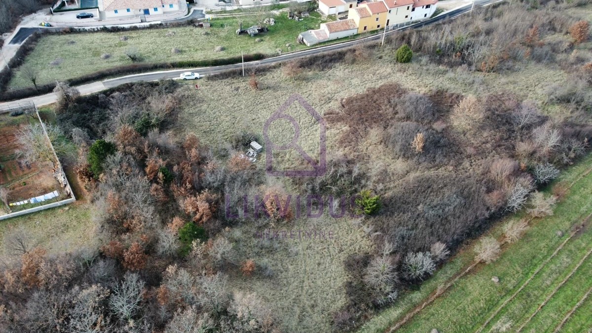 Land For sale - ISTARSKA RAŠA