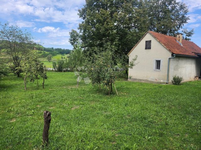 Dom na predaj 50 m² – Čret