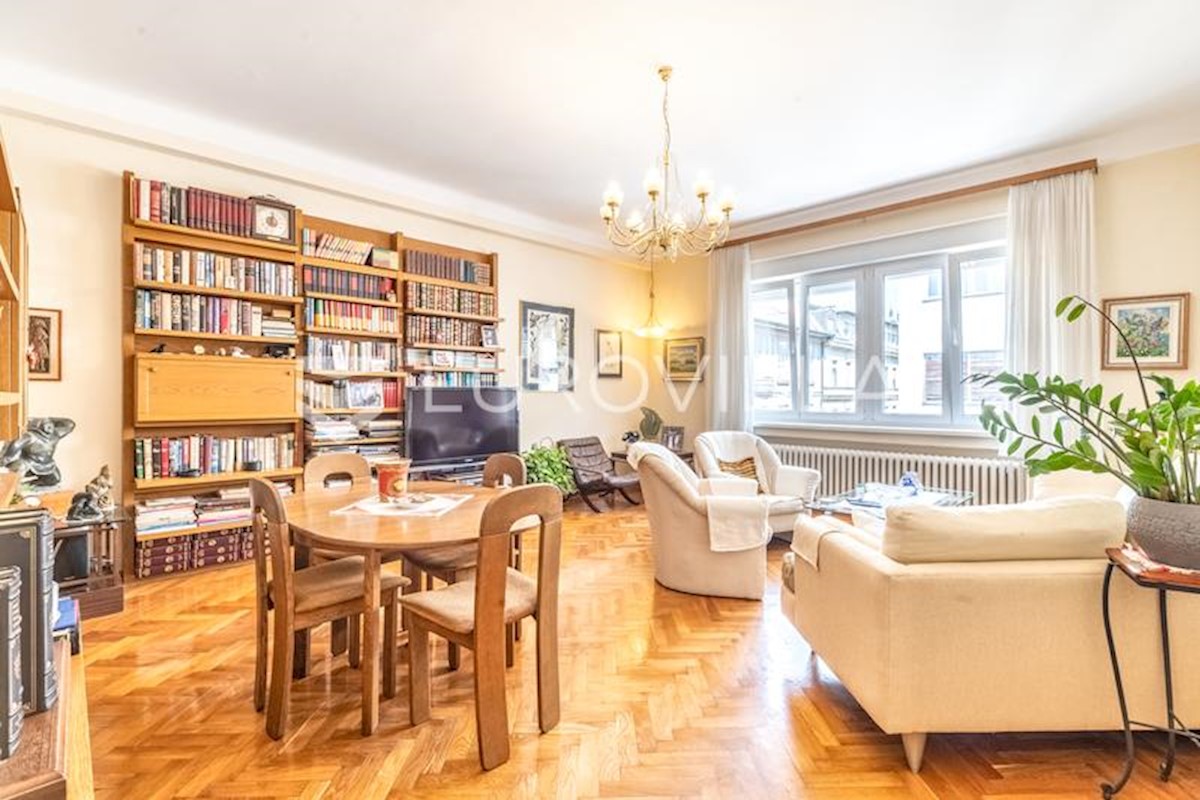 Apartment Zu verkaufen