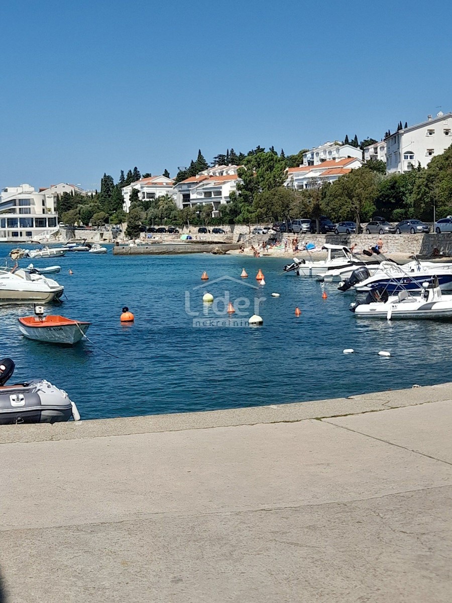 Locaux commerciaux À louer - PRIMORSKO-GORANSKA CRIKVENICA