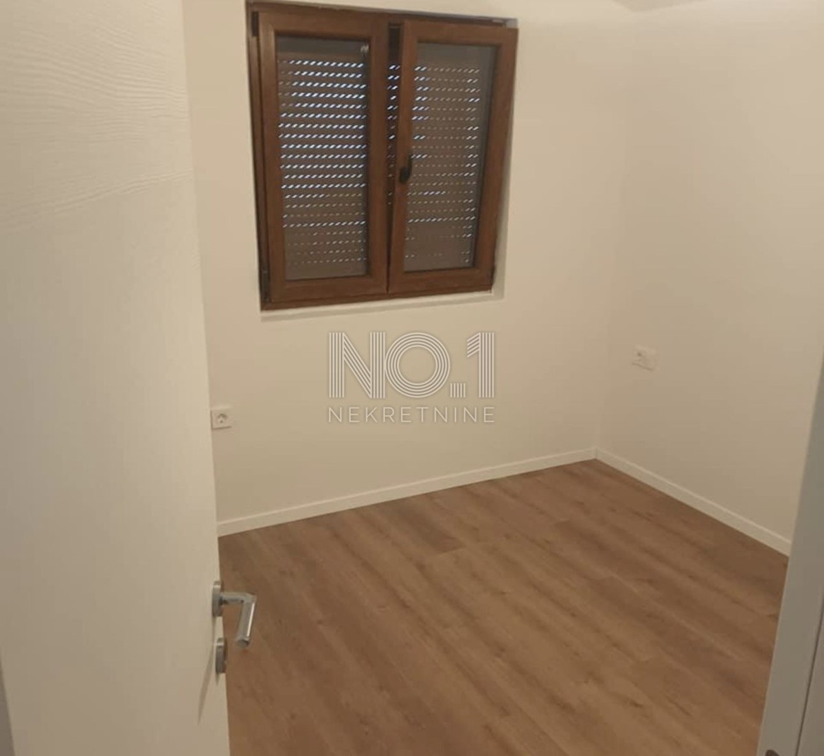 Flat For sale - PRIMORSKO-GORANSKA BAKAR