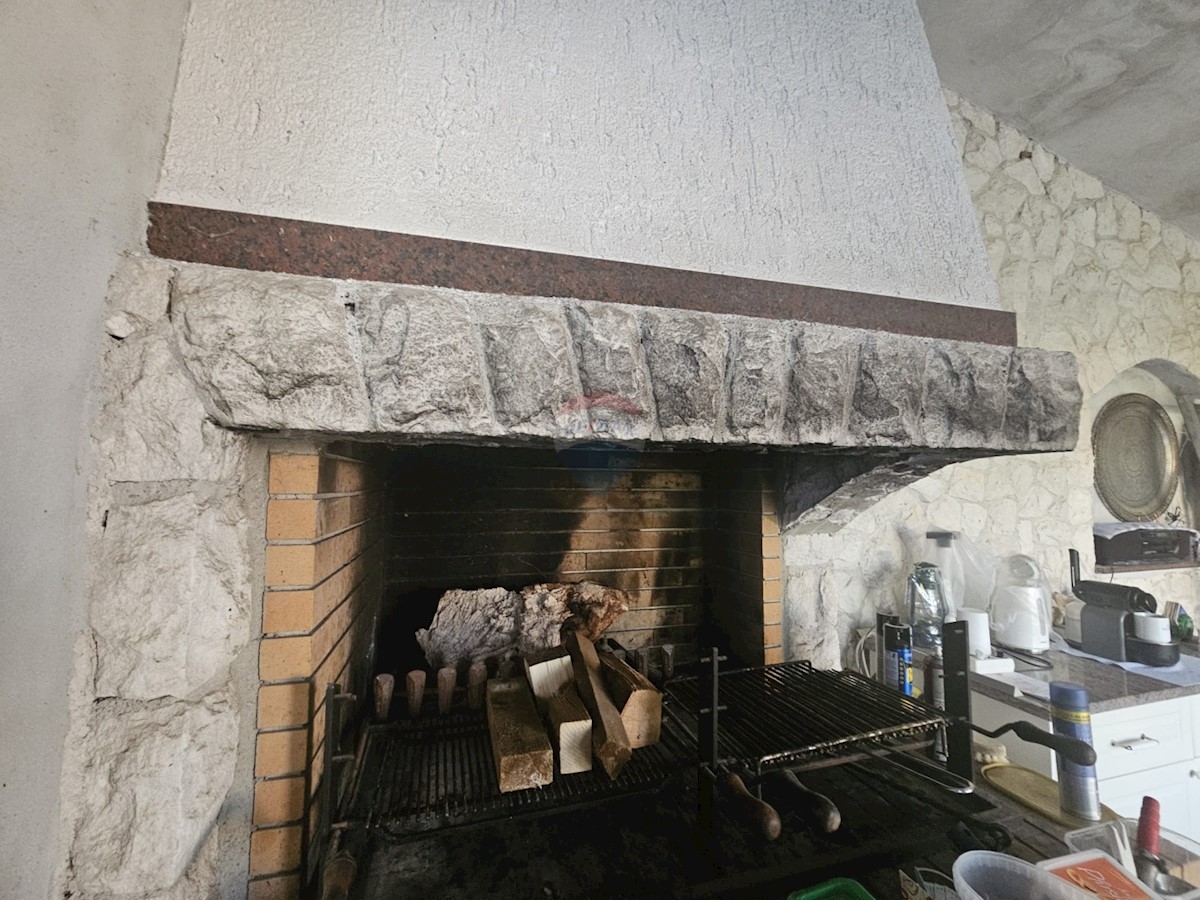 House For sale - ŠIBENSKO-KNINSKA ŠIBENIK