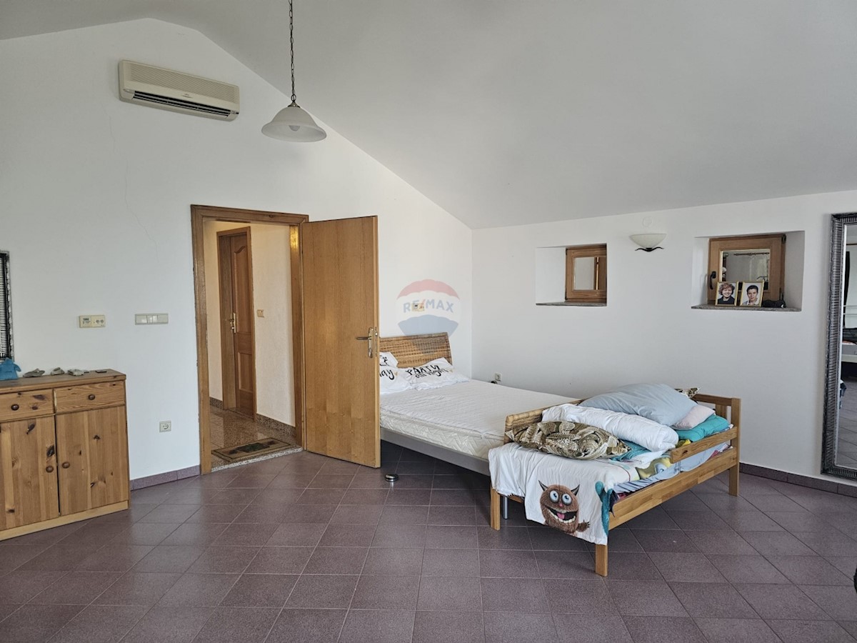 House For sale - ŠIBENSKO-KNINSKA ŠIBENIK