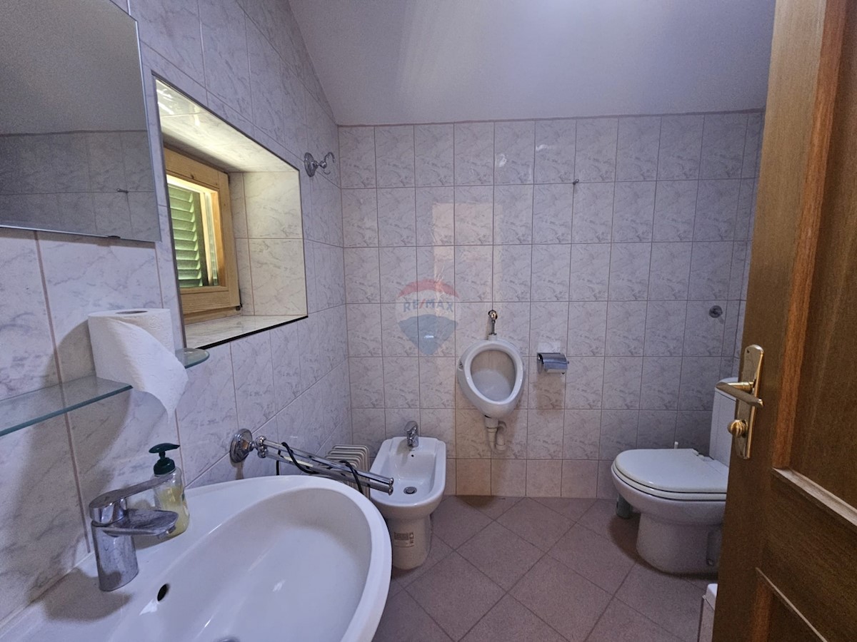 House For sale - ŠIBENSKO-KNINSKA ŠIBENIK