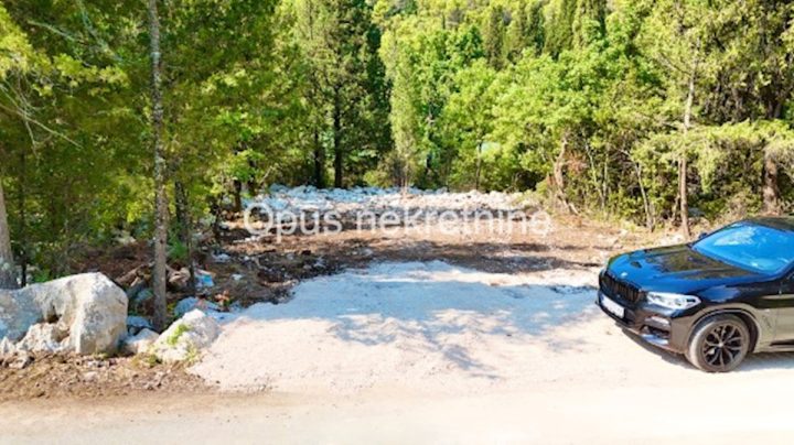 Terreno in vendita 829 m² – Otok-Duba