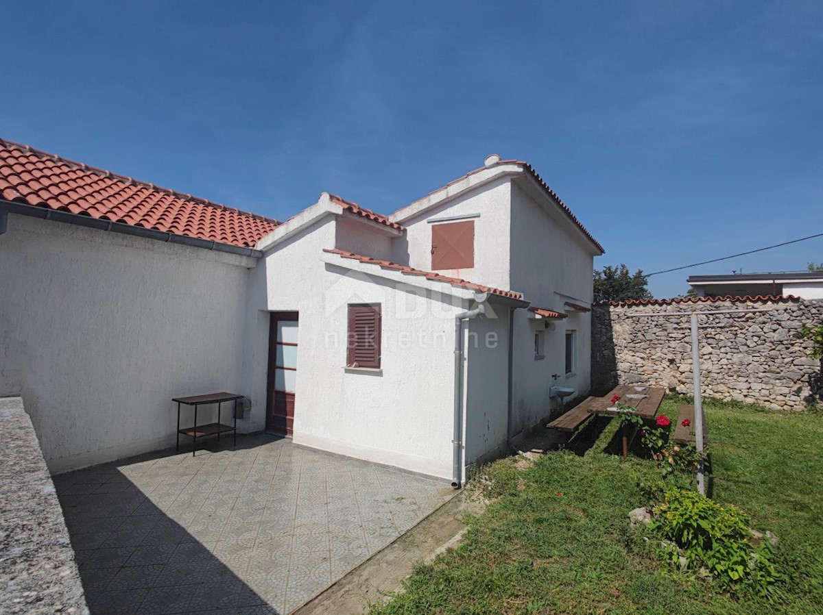 Hiša Na predaj - PRIMORSKO-GORANSKA CRIKVENICA
